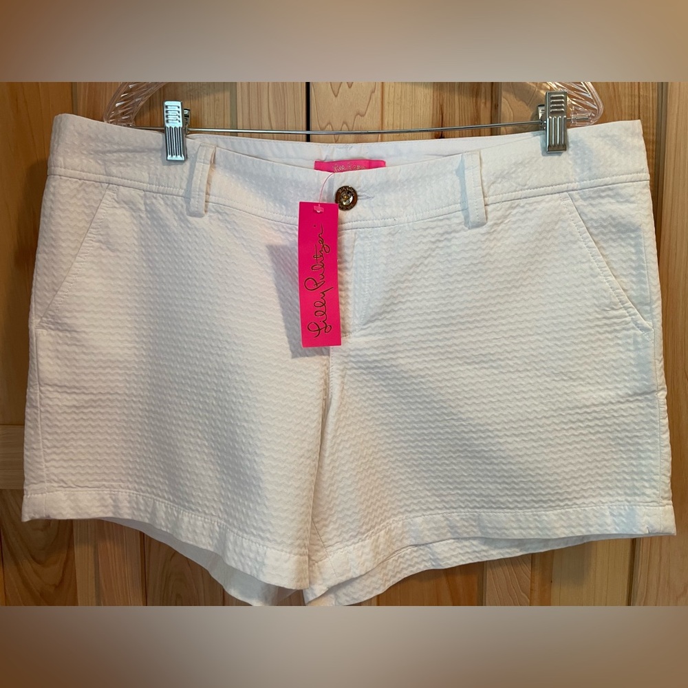 Lilly Pulitzer brand new with tags white Callahan short, size 16.